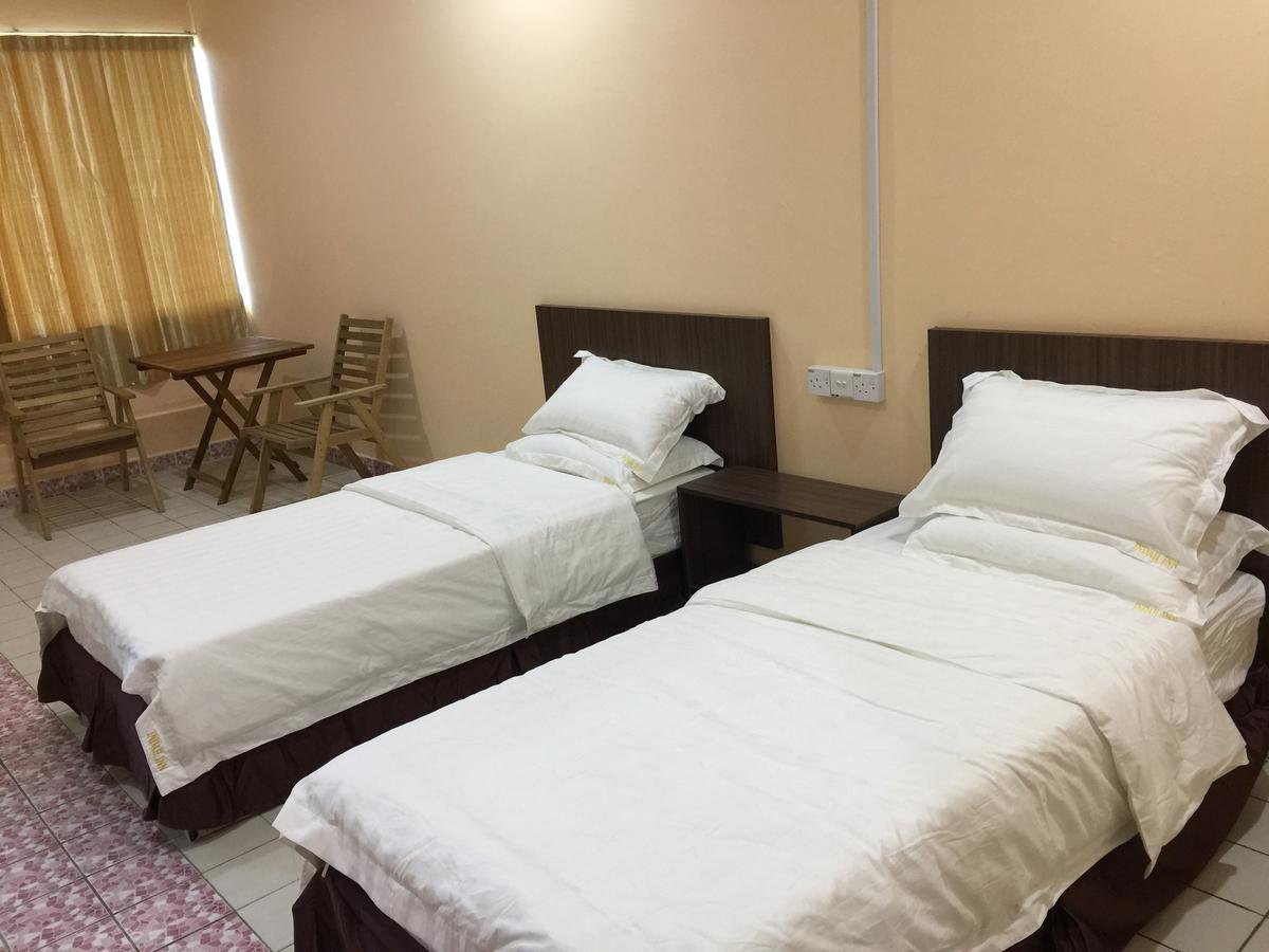 Indah Inn Тавау Экстерьер фото